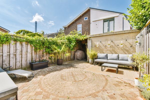 Courtyard Patio Service in Charlotte